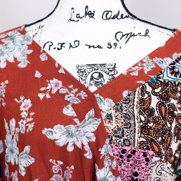 UMGEE Boho LS Floral Patchwork Top / SIZE SMALL - Picture 3 of 10